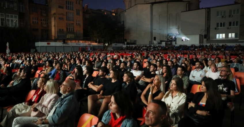 New film by Asghar Farhadi A HERO in the Open Air programme